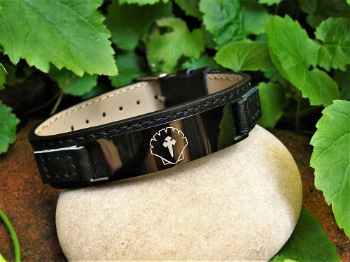 Travellers Shield bracelet - help boost confidence travelling