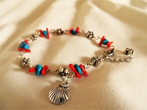 Scallop shell travel bracelet ~ coral + turquoise